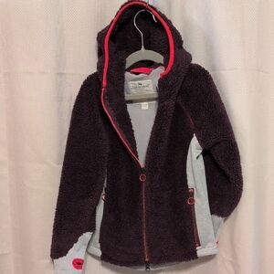 Girls Cozy Horseware Hooded Fleece Jacket with Red Accents In Size 7/8